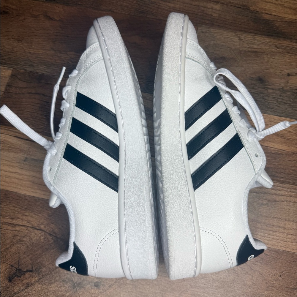 Adidas Men's Grand Court 2.0 Sneakers